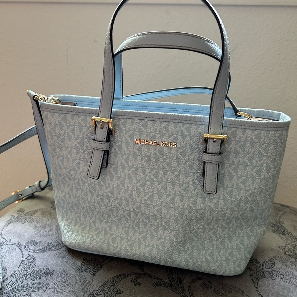 Michael Kors small purse